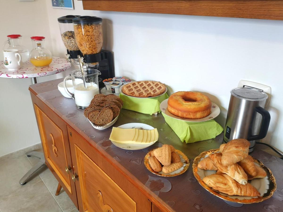 Residenza La Gallinella Комакио Екстериор снимка