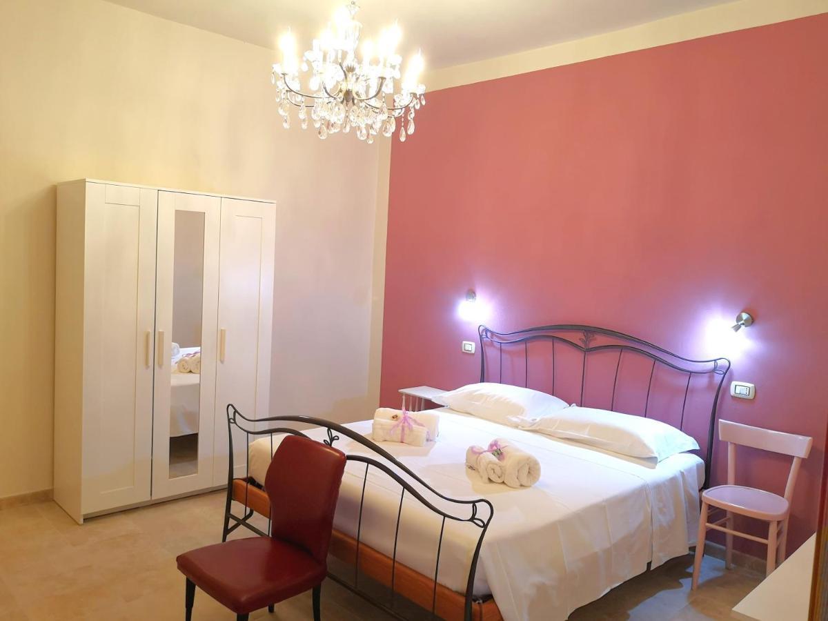 Residenza La Gallinella Комакио Екстериор снимка